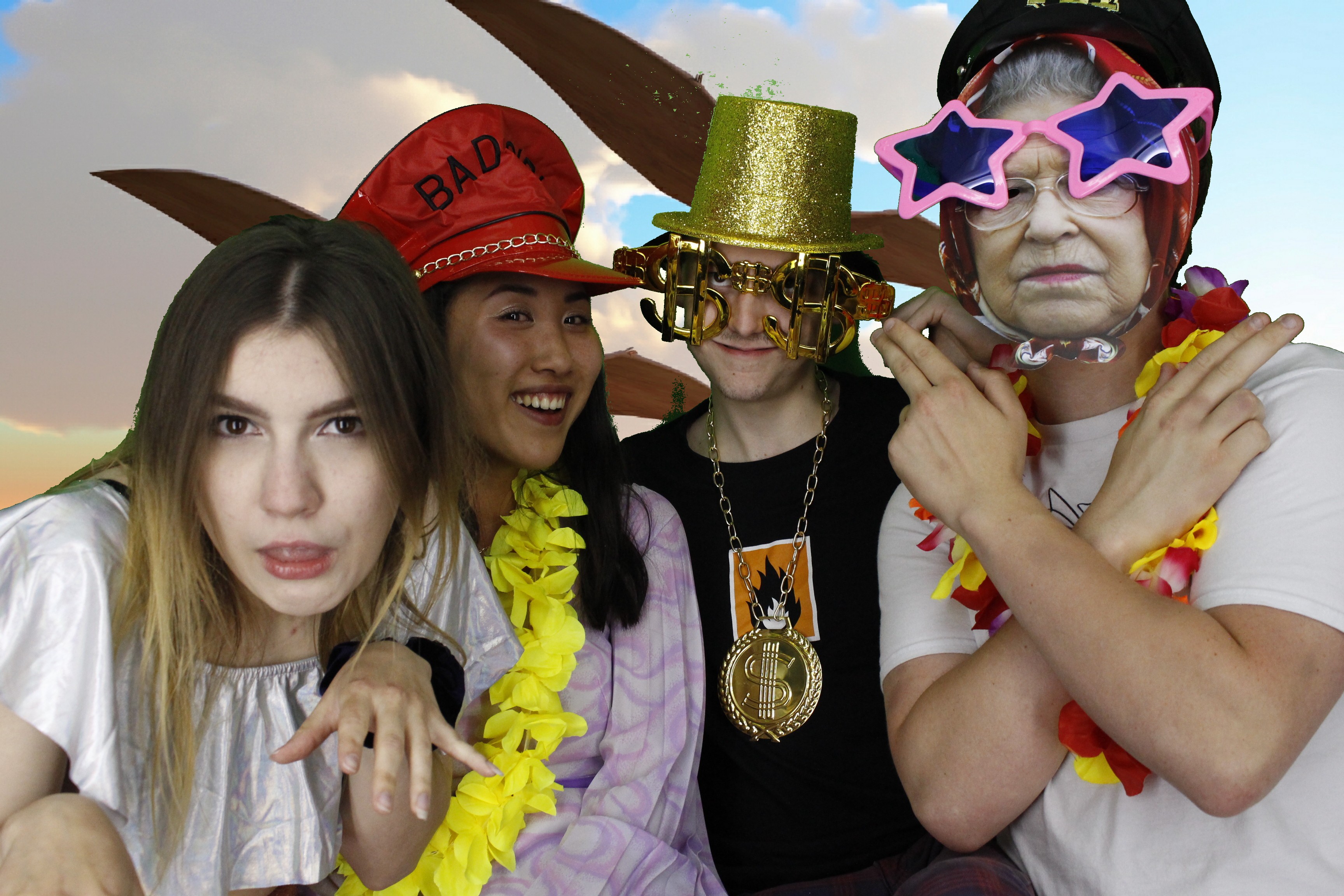 Debbies 21st birthday party | View more photos from the event at gallery.myphotoboothexperience.co.uk/u/MyPhotoBoothExperienceLtd/Debbies-21st-birthday-party
